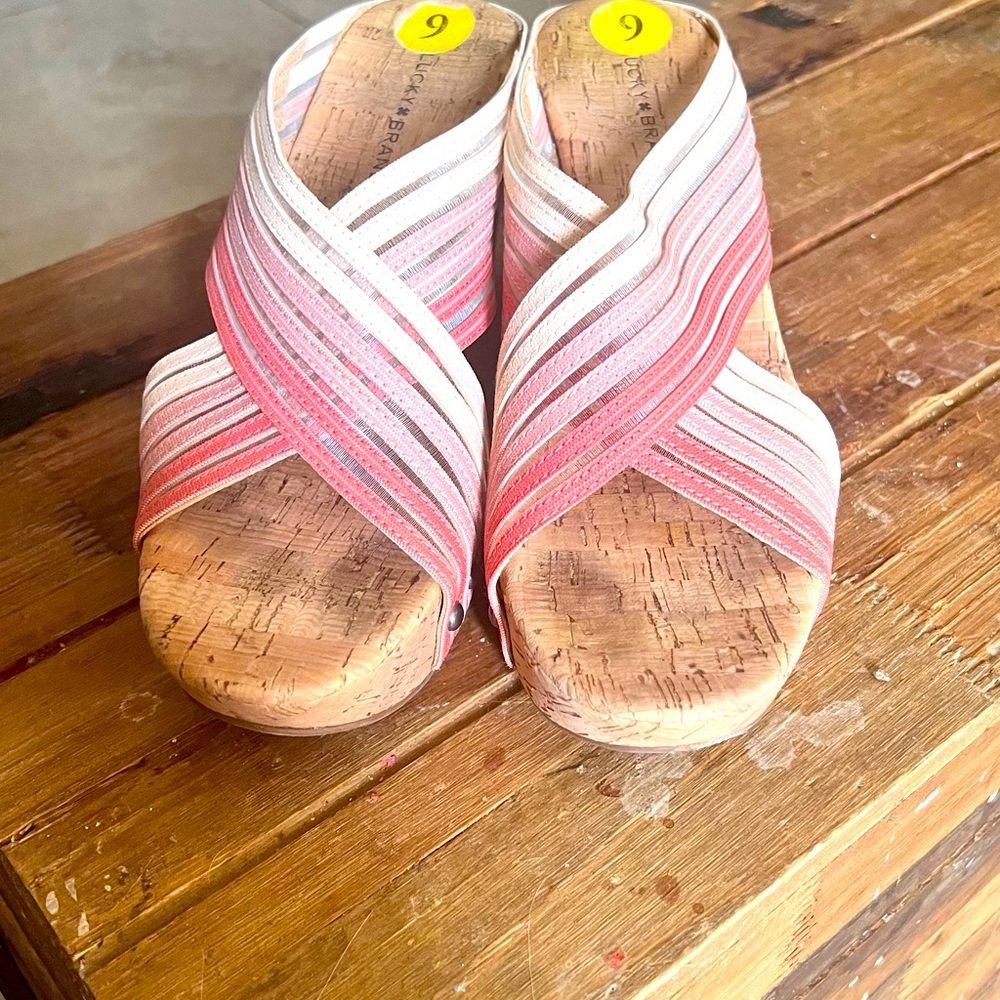 Pink Wedges